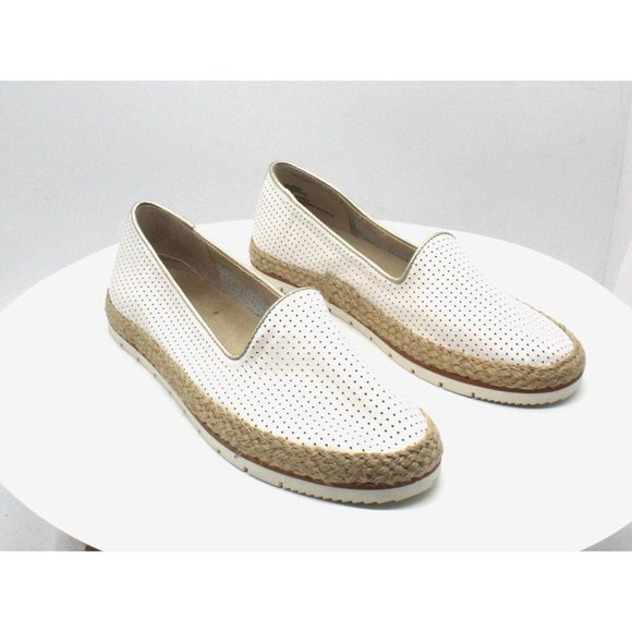 Cliffs by White Mountain Shoes - Women's Cliffs by White Mountain Becca Perforated